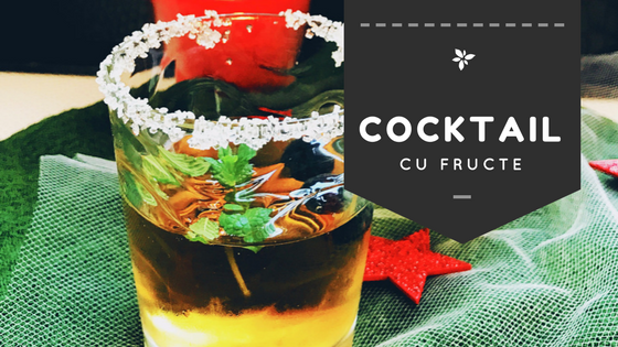 Cocktail cu fructe